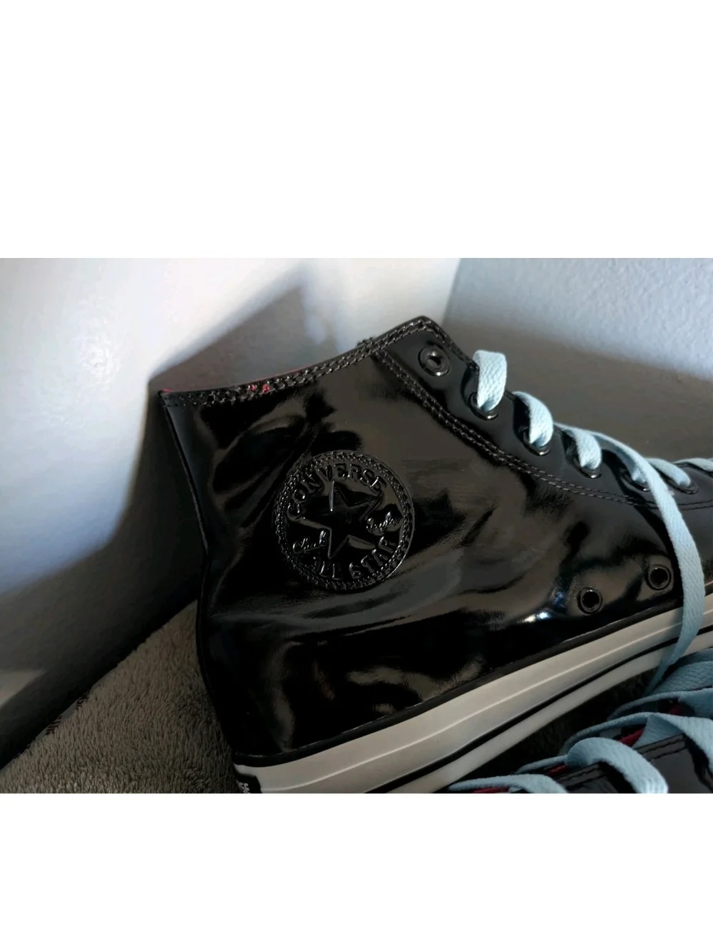 Converse All Star Patent Leather High Top Shoes Size 11.5 Men Chucks Clean!